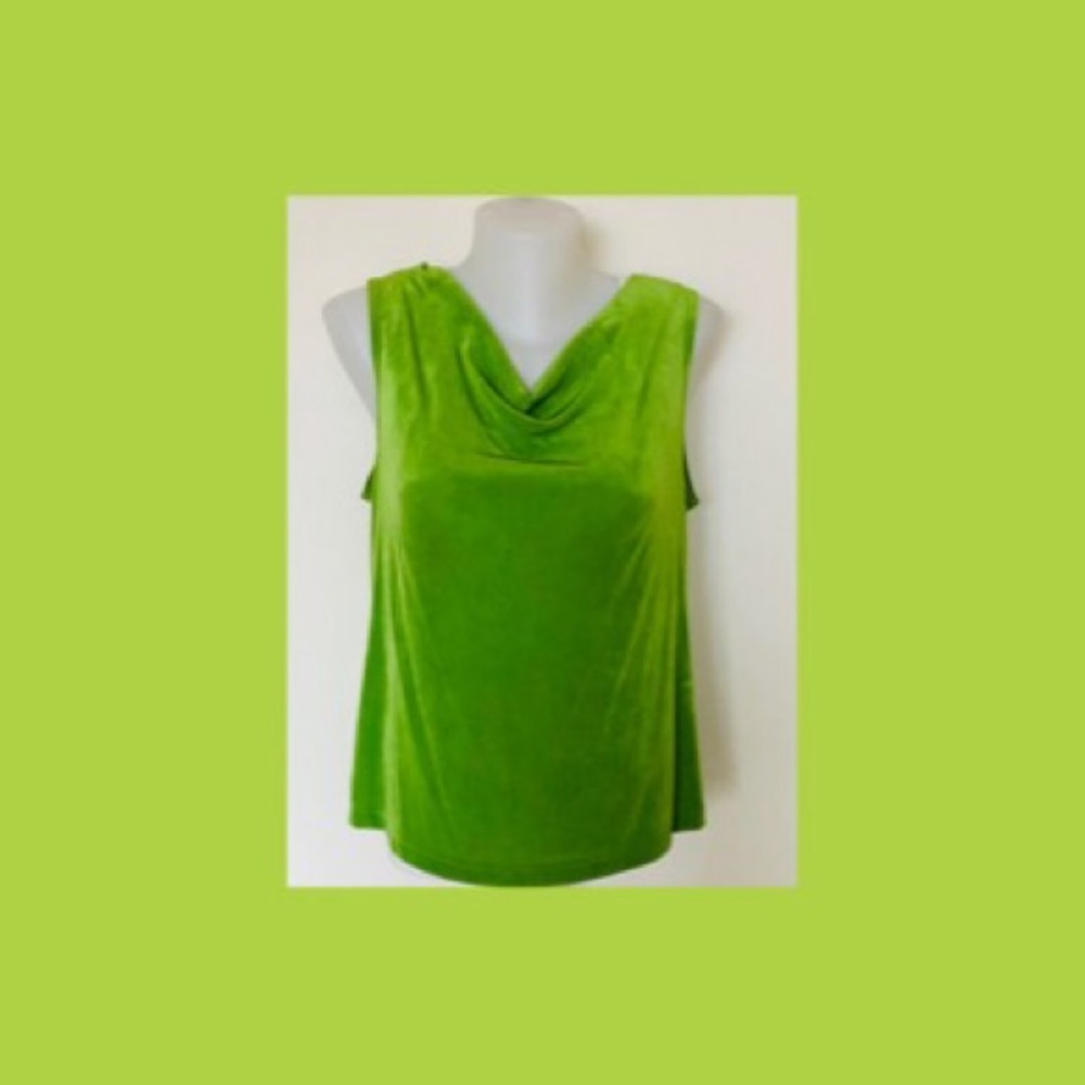 Women’s 3 piece Skirt set  Price Drop! - Picture 4 of 7